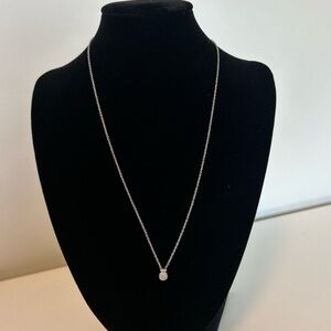 Silver Necklace with Pineapple Charm
🍍✨ Adjustable Clasp | 3 Length Options